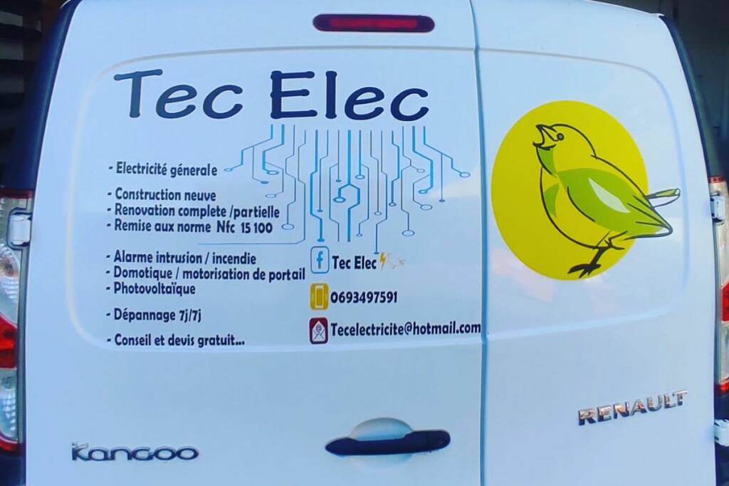 exemple de marquage publicitaire sur véhicule entreprise réunionnaise tec elec